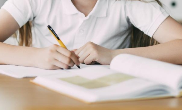 澳洲留学大一挂科补考辅导：挂科之后如何申请补考？