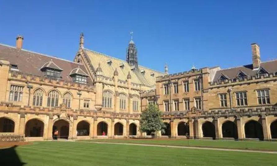 悉尼大学软件开发核心课程详解