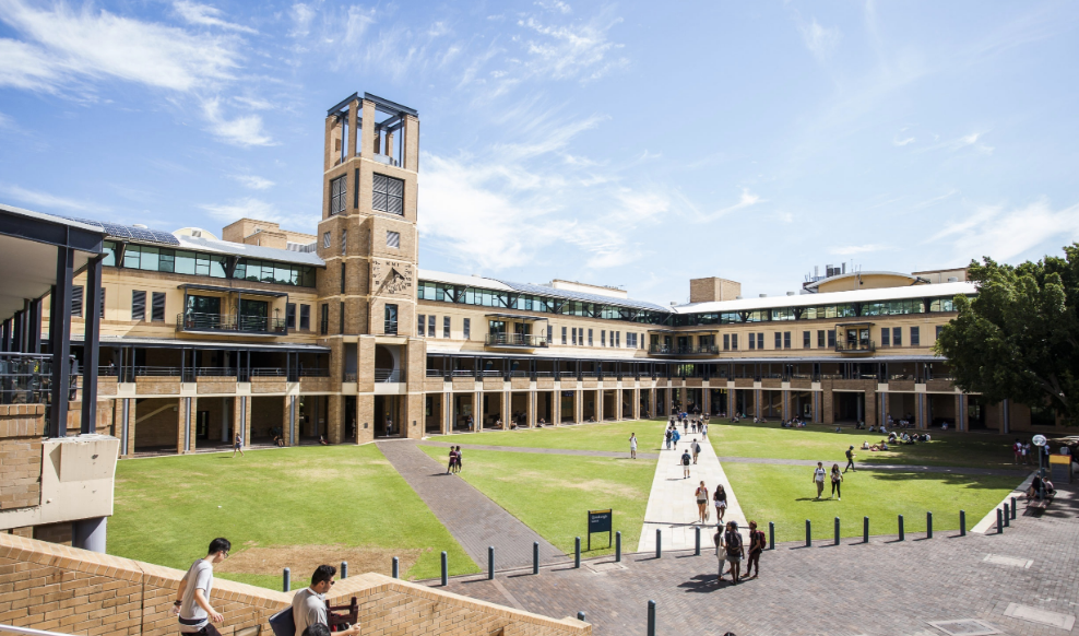 新南威尔士大学挂科严重吗?