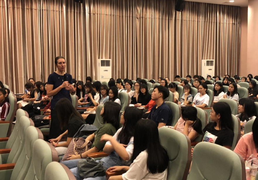 墨尔本大学市场专业大一课程预习
