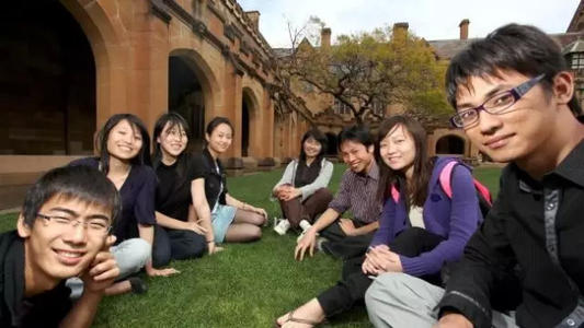 澳洲留学生的作业是啥样的?Quiz,Test,Essay,assignment,group project,presentation辅导