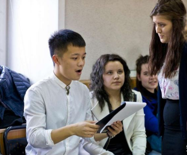 考前辅导：儿子悉尼大学第一学期就挂科