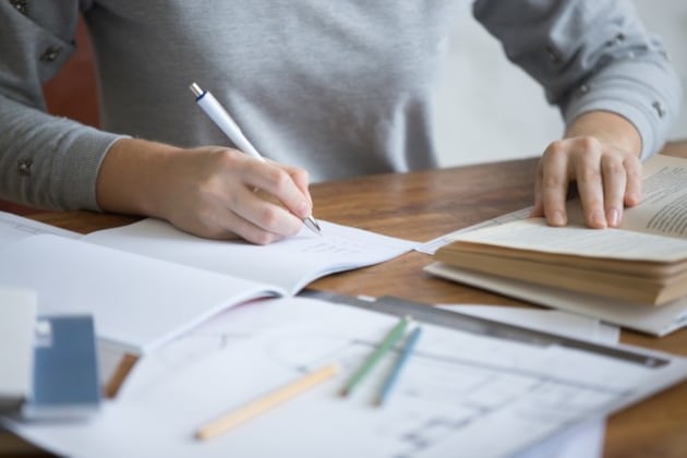 如何在麦克马斯特大学避免挂科？这些实用技巧你一定要知道！