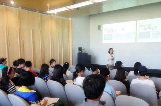 滑铁卢数学辅导班有哪些？