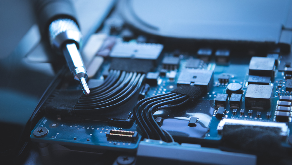 加拿大Computer engineering主要学什么？(加拿大计算机工程辅导)