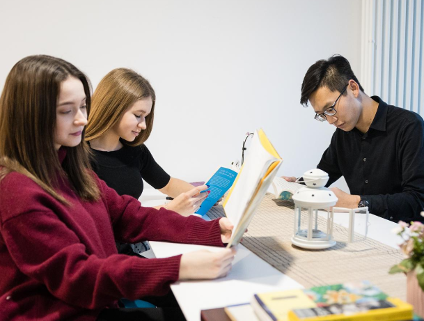 internationalschoolofMilan高中相关课程作业辅导