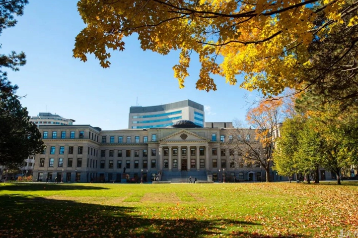加拿大渥太华大学本科面试有必要选择培训机构吗?