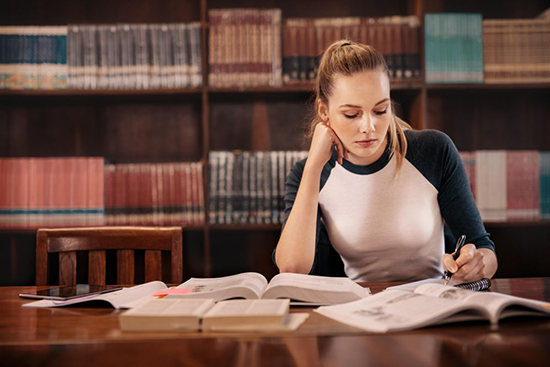 国立利莫瑞克大学入学面试中的专业术语及应用技巧
