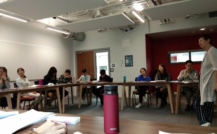约克大学经济辅导哪个机构有效一点?