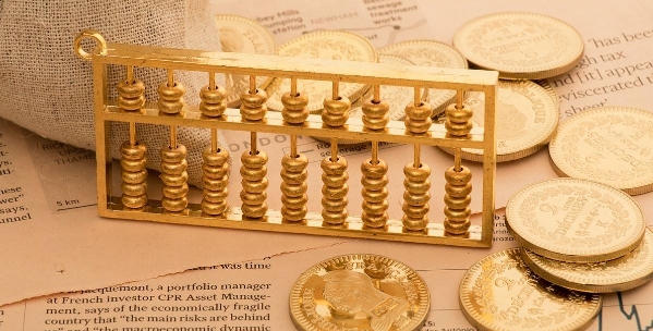 金融专业课程不及格怎么办？(金融专业挂科的人多吗)
