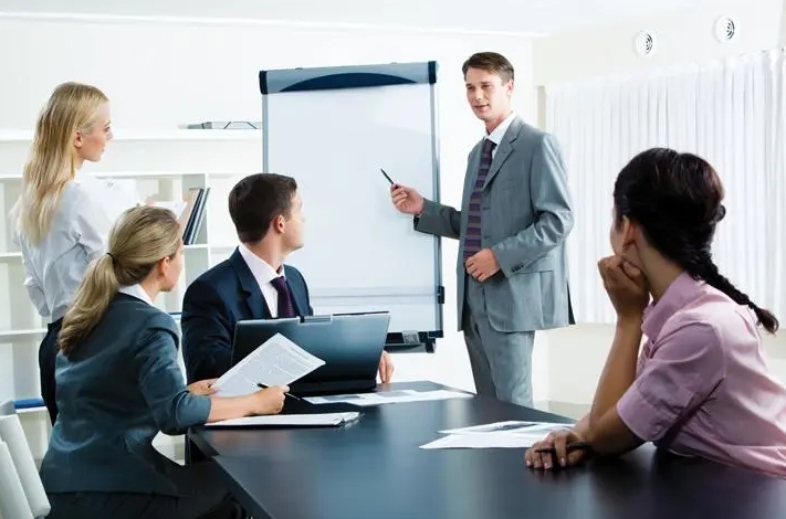 business administration课程怎样拿高分？能不能找辅导？