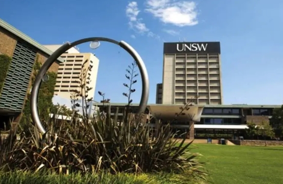 UNSW课程可以找老师辅导吗？(语言班开课时间)