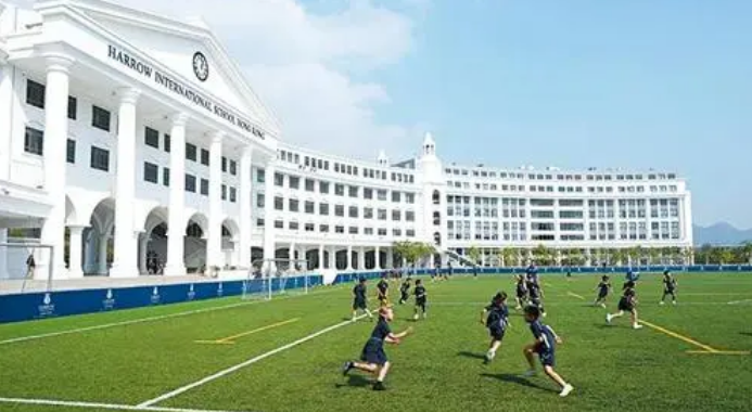 初升高入读国际学校，怎么做好课程衔接?附课程体系选择建议