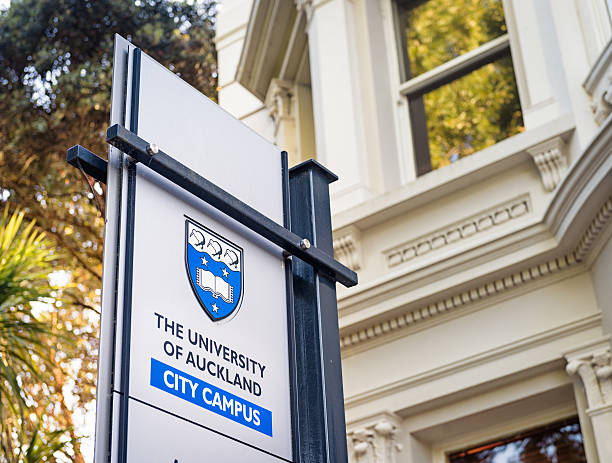 奥克兰大学预科项目课程怎么申请?出国前需要做哪些准备?
