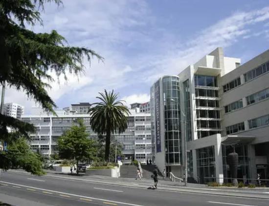 奥克兰理工大学挂科了该怎么补救?