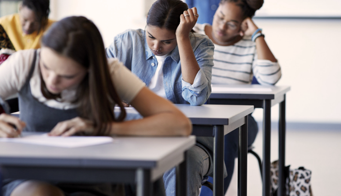 新加坡alevel和英国alevel哪个简单?