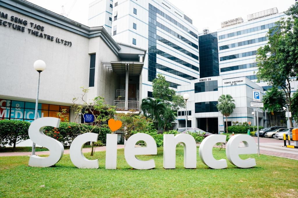 新加坡大学生物专业排名