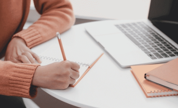 英国课程预习有哪些技巧？新生预习攻略！