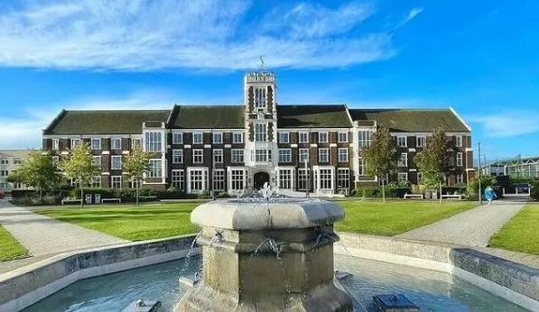 2024年拉夫堡大学入学要求！