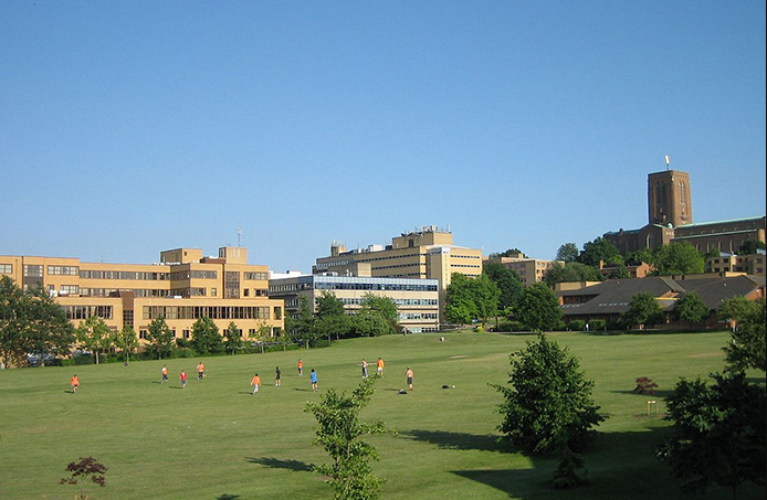 2024年萨里大学入学要求！