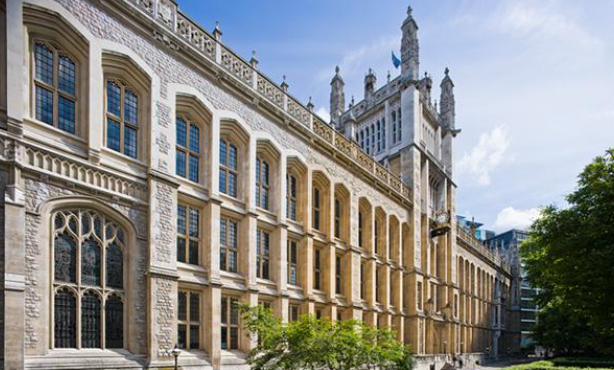 2024年伦敦大学国王学院入学要求！