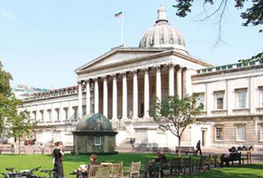 伦敦大学圣乔治学院有哪些课程？