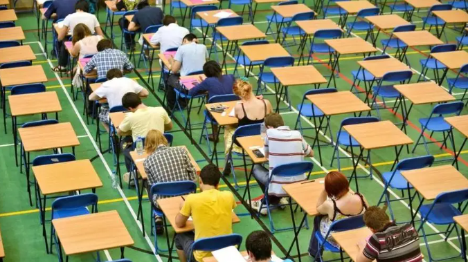 英国高中计算机考试难吗？学什么？