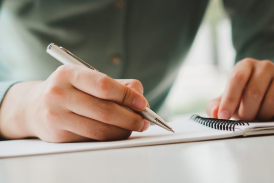 英国UCL生物科学论文写作要求及注意事项