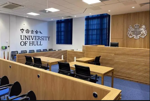 赫尔大学法律本科课表是什么？都学哪些知识？