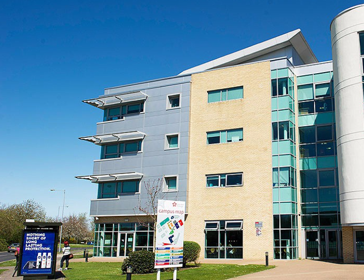 大一学生应对牛津布鲁克斯大学挂科的解决方法