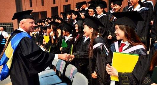 英国大学研究生考前辅导那里好？？