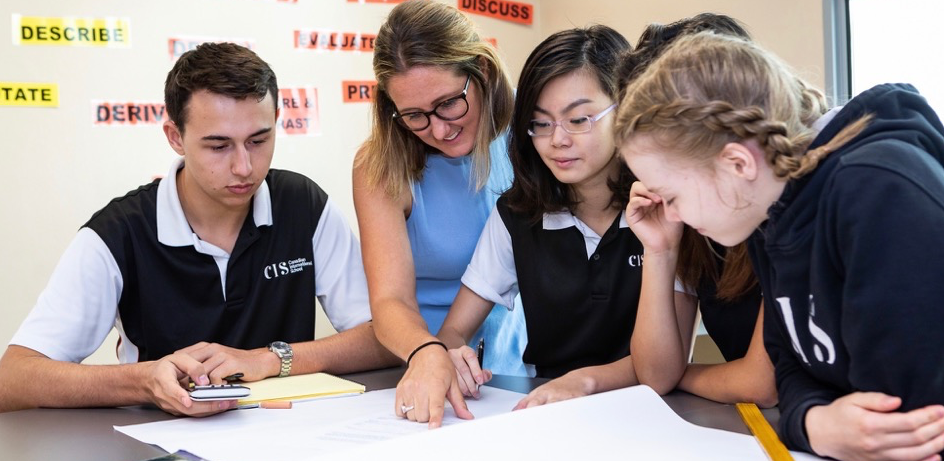 留学生课程在线辅导多少钱？那个机构靠谱？