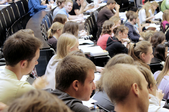 英国大四留学生辅导那里好？？