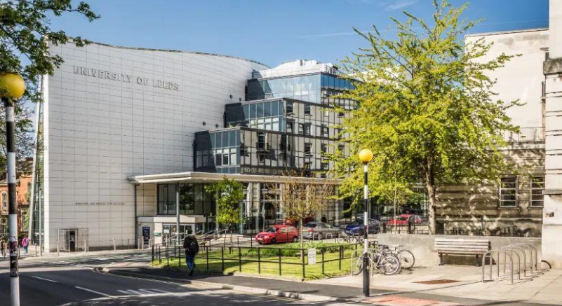 英国利兹大学金融作业辅导机构有那些？