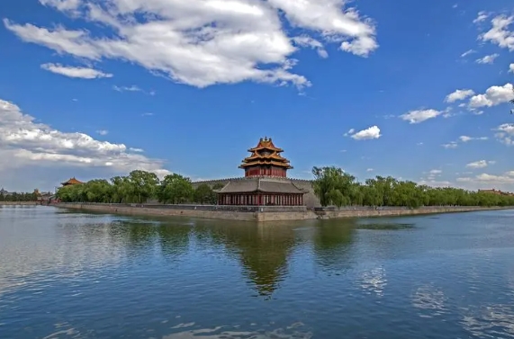 北京LNAT适合中国留学生吗？(北京哪里留学生多)