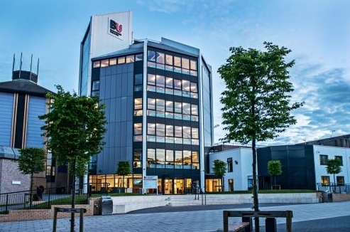 伯恩茅斯大学是什么？(伯恩茅斯大学中文官网)