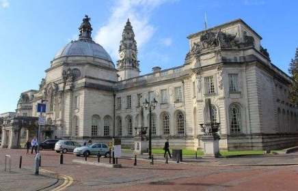 华威大学考试评分标准是什么？(华威大学duolingo要求)