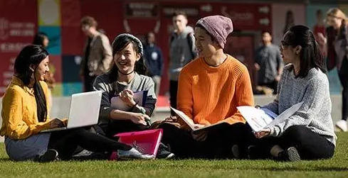 英国留学生在线辅导班哪个机构有名些?