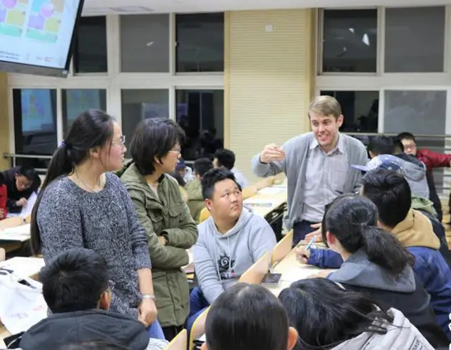 伦敦玛丽女王学院课程辅导机构有那些？