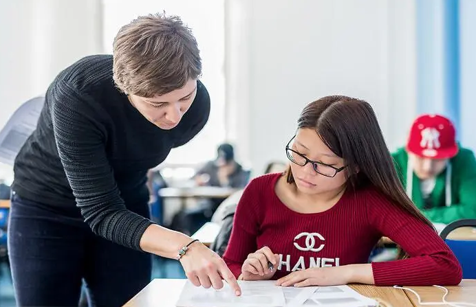 英国物理学专业辅导怎么样，如何选择机构？