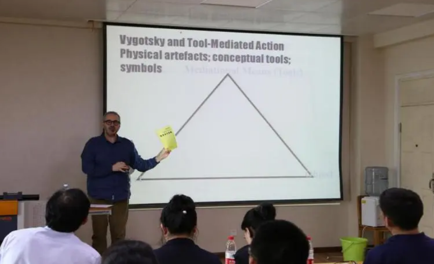 英国大学预科物理Physical辅导有哪些？如何找到靠谱的？