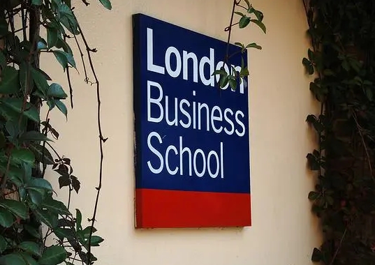 英国经济金融论文辅导班哪个机构有用的?