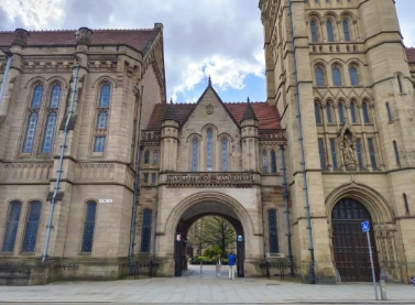 曼大UM课程都有哪些？(曼大mop在哪个学院)