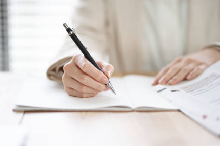 IB课程EE和IA论文有何不同?看完对比就明白!