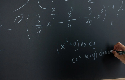 IB课程TOK是什么?每个学科的TOK分别学什么?