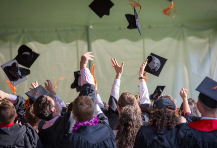 英国硕士挂科补考延毕处理办法(超详细攻略)