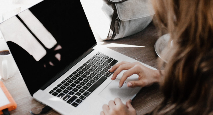 英国赫尔大学企业管理大三课程难吗？课程内容概览