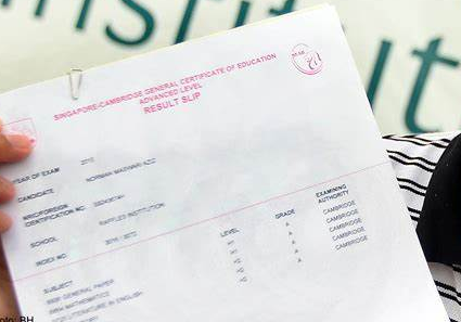 2023年alevel出分时间公布!马上查分!