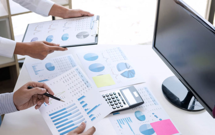 英国牛津布鲁克斯大学Accounting and Economics会计和经济学辅导