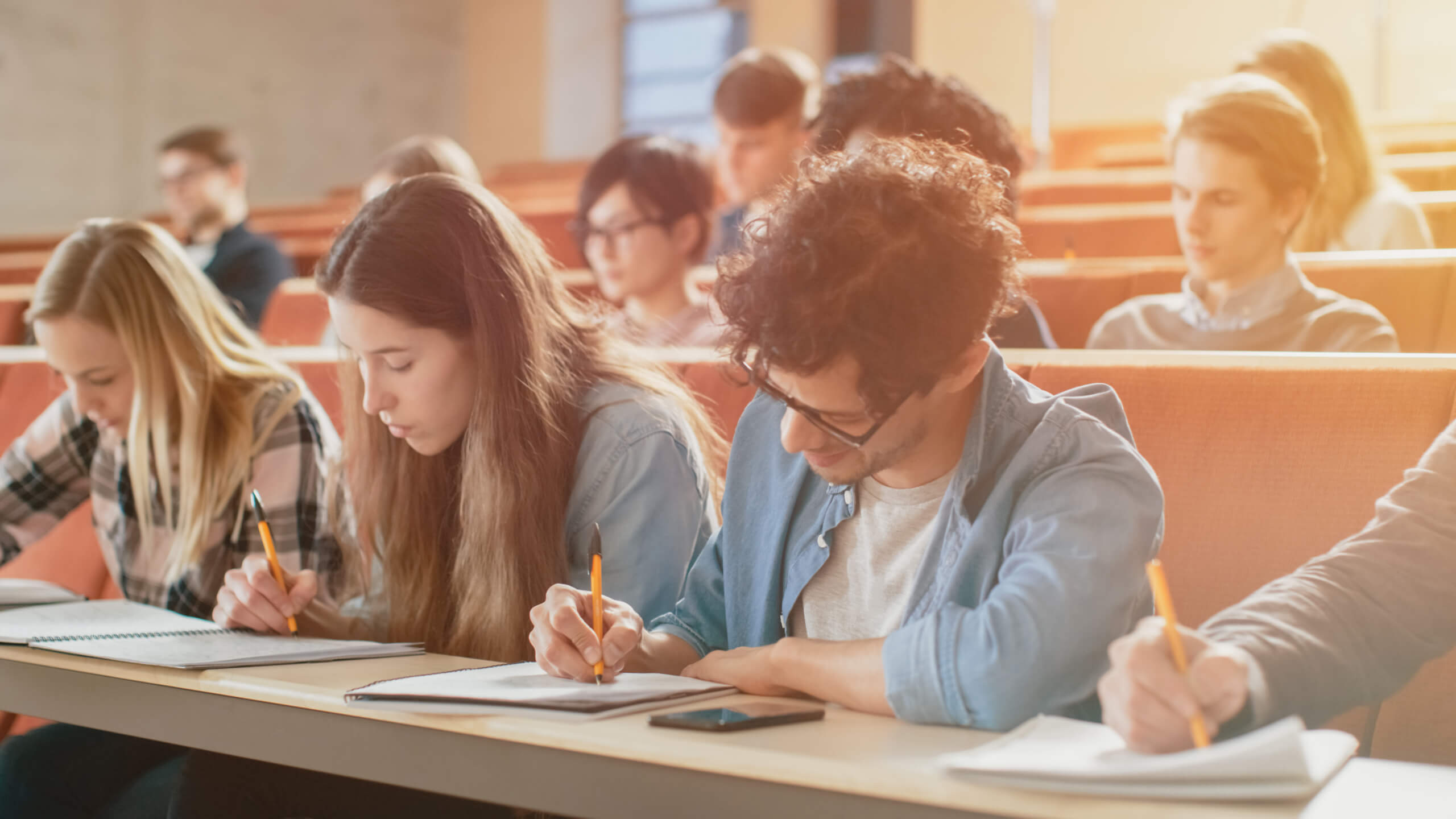 英国法学硕士补考情况说明